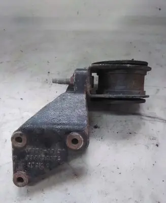 Opel Astra H Gearbox mount 332253673