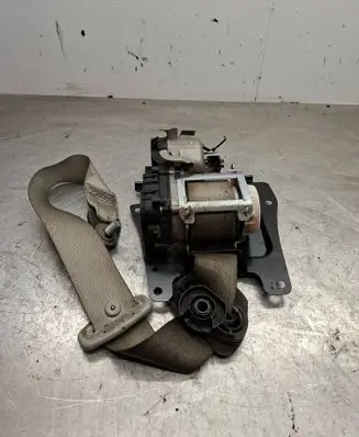 Mercedes-Benz S W220 Front seatbelt 2208602585 E3040624