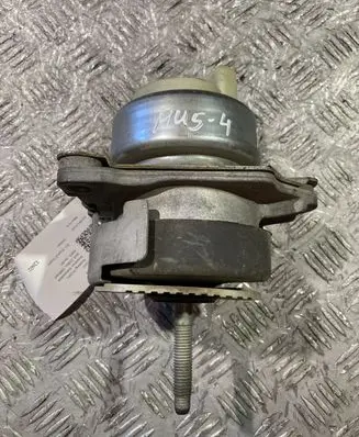 Ford Mustang VI Engine mount bracket FR3C6038AD