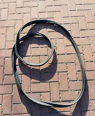 Audi S5 F5 Trunk rubber seal (body) 8W8827705C