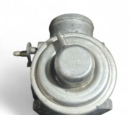 Volkswagen II LT EGR valve 074129463A 184108019