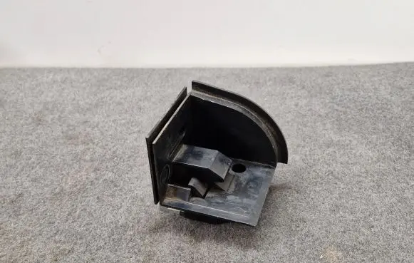 BMW X3 E83 Parcel shelf load cover mount bracket 7160590