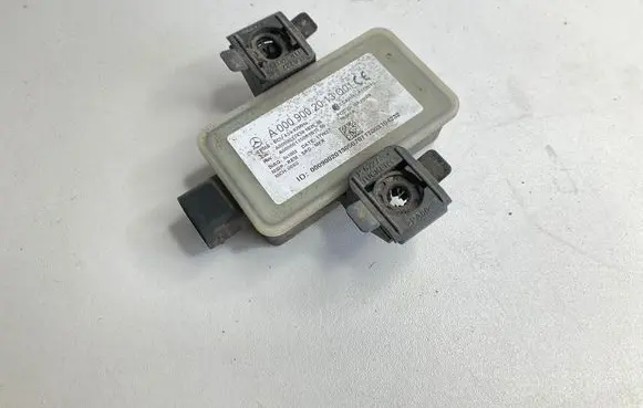 Mercedes-Benz E W238 Tire pressure sensor A0009002013