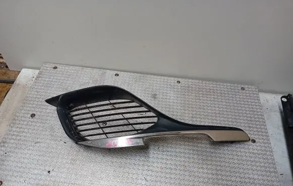 Peugeot 308 Front bumper lower grill AA35899375 36460 C0639601