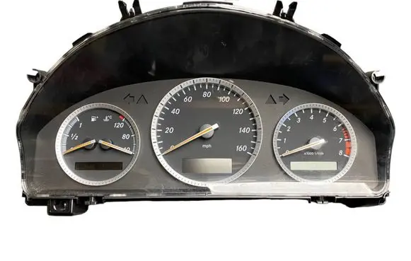Mercedes-Benz C W204 Speedometer (instrument cluster) A2045403848 A2C53245324 A2045401311