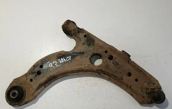Front lower control arm/wishbone
