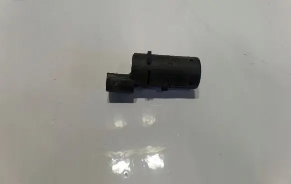 Land Rover Discovery 3 - LR3 Parking PDC sensor YDB500301