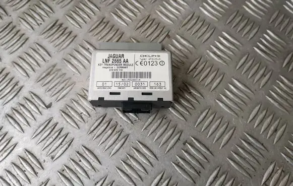 Jaguar XJ X308 Door central lock control unit/module LNF2665AA