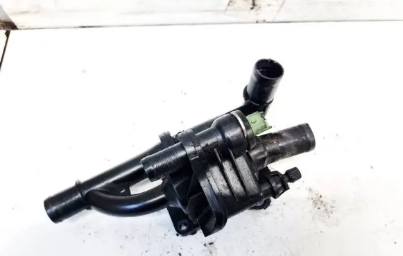 Citroen C4 I Engine coolant pipe/hose 106168301