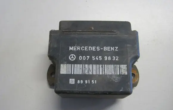 Mercedes-Benz Sprinter W901 W902 W903 W904 Glow plug pre-heat relay 0075459832