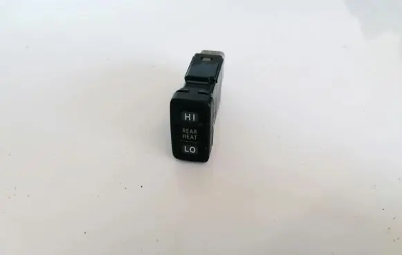 Toyota Avensis Verso Seat heating switch 191333