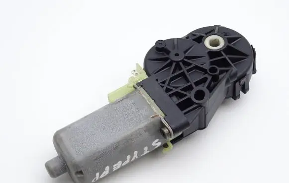 Jaguar S-Type Seat adjustment motor 0390201918 M6001782