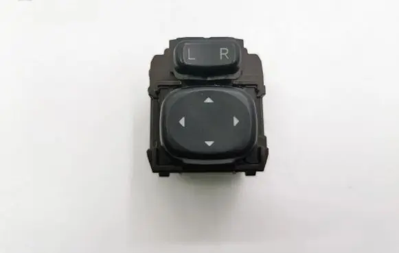 Toyota Avensis T270 Wing mirror switch 183647 0226476