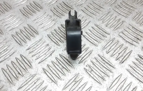 Nissan Almera N16 Electric window control switch