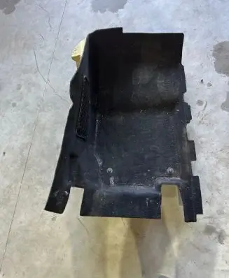 Mercedes-Benz ML W164 Front floor carpet liner A1646803840