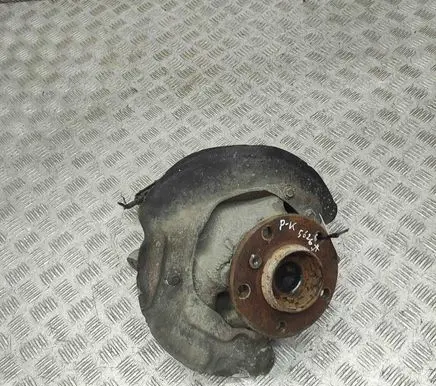 BMW 3 F30 F35 F31 Front wheel hub 6853819