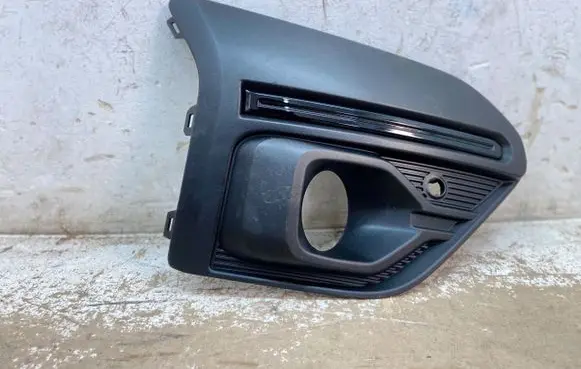 Dacia Sandero III Front fog light trim/grill EAB-M261A29