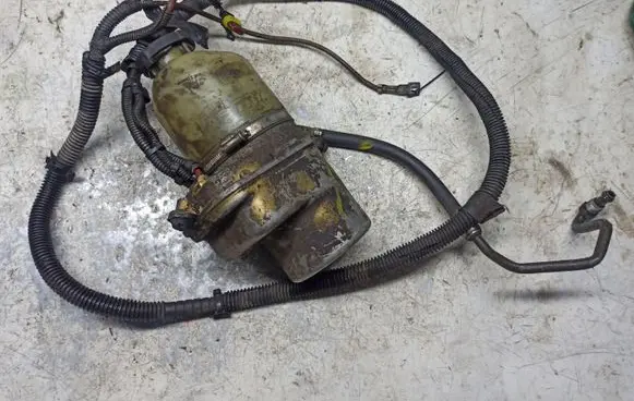 Opel Zafira A Power steering pump