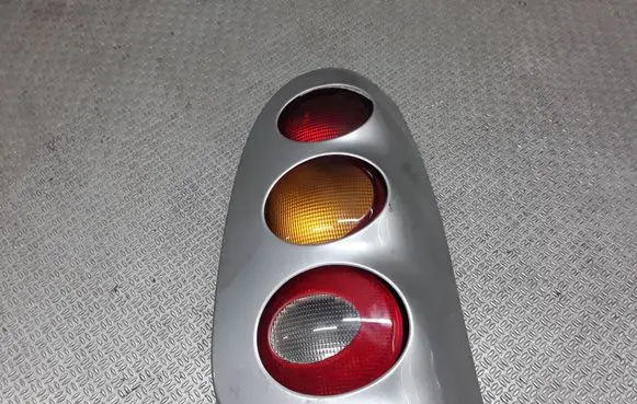 Smart ForTwo I Rear/tail lights 253042R