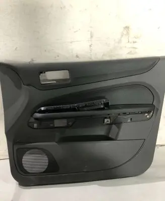 Ford Focus Front door card panel trim 4M51A23942 P9Z1A