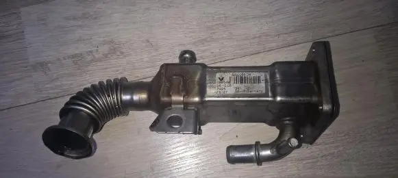 Renault Megane II EGR valve cooler h7700107471 8200467059
