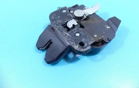 Subaru Legacy Tailgate/trunk/boot lock/catch/latch IMPRK1356493