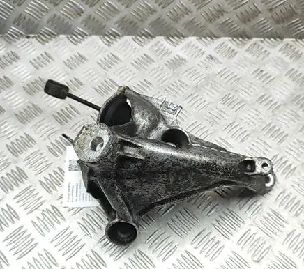 Audi A5 Engine mounting bracket 4M0199307AD 4M0199869AN