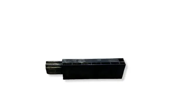 Volkswagen Jetta VI Aerial antenna amplifier 5K0962131