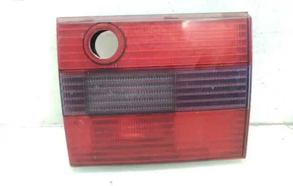 Tailgate rear/tail lights