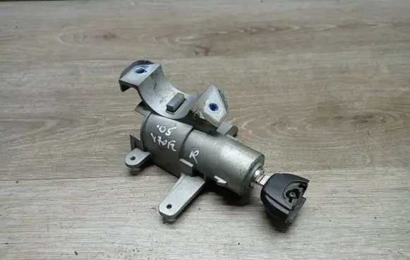 Volvo S60 Ignition lock 8626324 16184