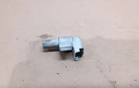 Camshaft position sensor