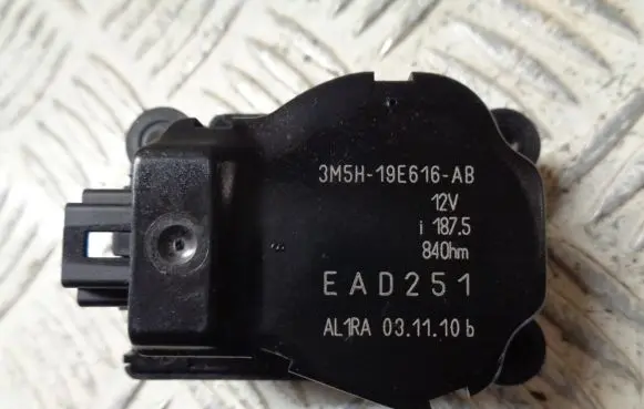 Ford Grand C-MAX Air flap motor/actuator 3M5H19E616AB