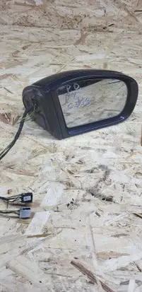 Mercedes-Benz E W211 Front door electric wing mirror 413133420