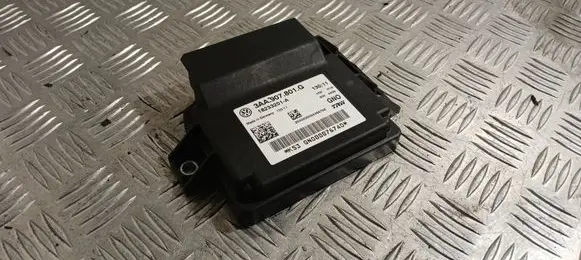 Volkswagen PASSAT B7 Hand brake control module 3AA907801G