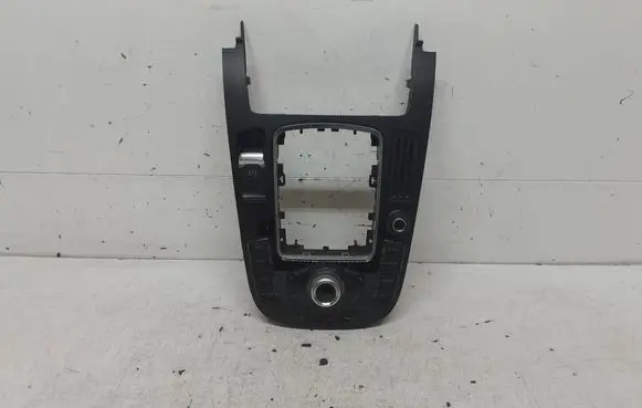 Audi A5 8T 8F Head unit multimedia control 8T0919609WFX 8T0919609