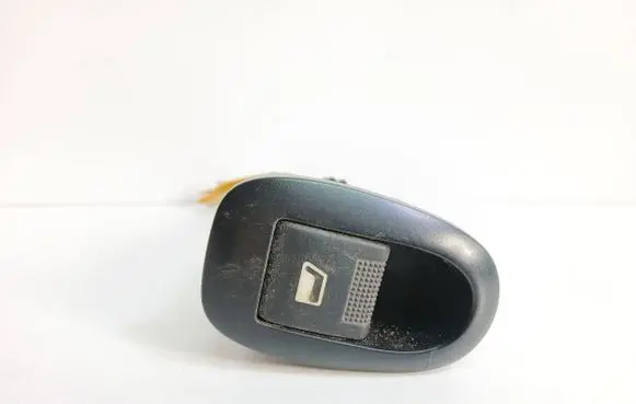 Citroen C3 Electric window control switch 25943