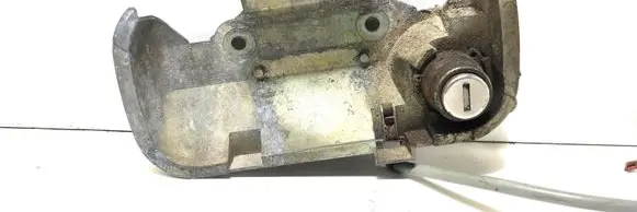 Opel Tigra A Coupe door lock (next to the handle) 
