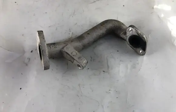 KIA Sorento EGR valve line/pipe/hose