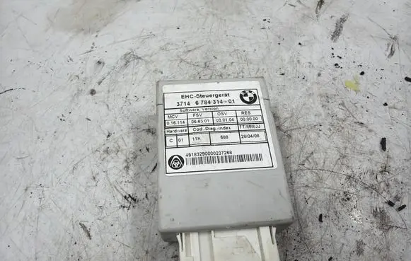 BMW 5 E60 E61 Air suspension control unit module (rear) 6784314