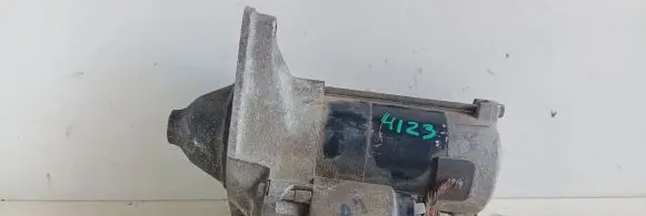 Toyota Yaris Starter motor 2810023040 2280009170 DENSO