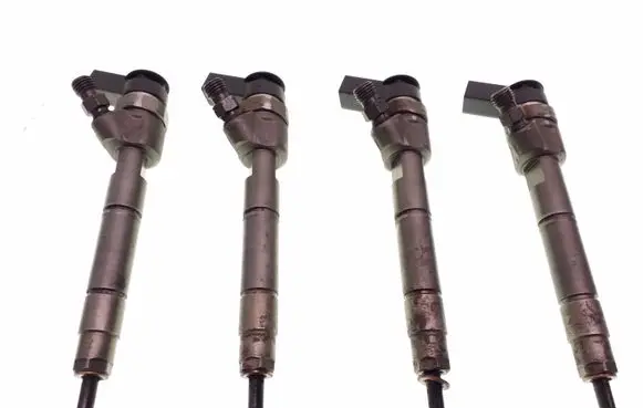Mercedes-Benz B W245 Fuel injectors set A6400700787