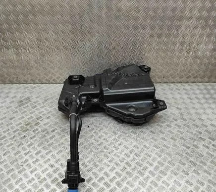 Land Rover Range Rover Sport L461 AdBlue liquid reservoir LPLA5J229AA 0444040039