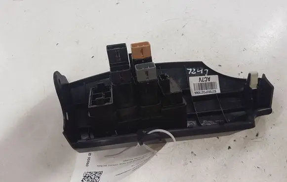 KIA Sorento Other switches/knobs/shifts 937002P327XMA
