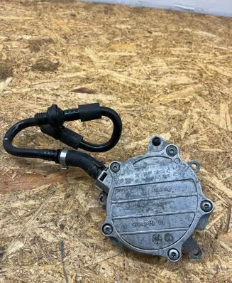 Audi A6 S6 C6 4F Vacuum pump 0F0145100E