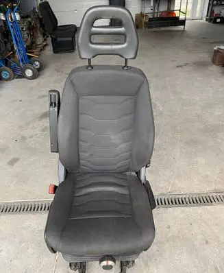 Iveco Daily 6th gen Front driver seat 
