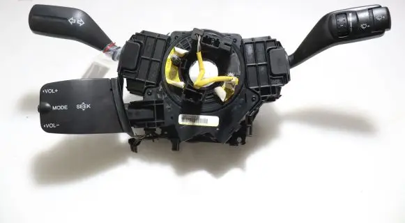 Ford C-MAX I Light switch