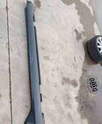 Volvo V60 Sill