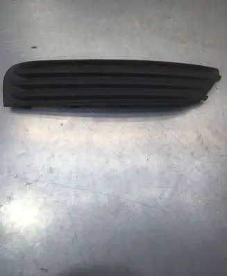 Opel Insignia A Front bumper lower grill 13238329 903200022