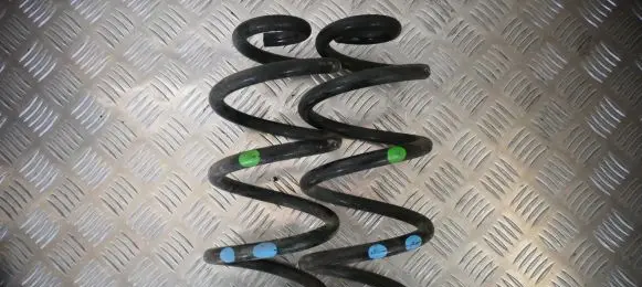 Nissan X-Trail T32 Rear coil spring