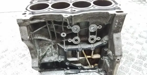 Volkswagen Jetta USA Engine block 04E103023DJ DGX